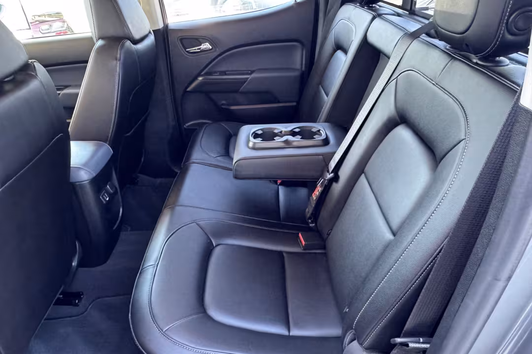 2019 Chevrolet Colorado - 1GCPTDE18K1185748 - Image #20